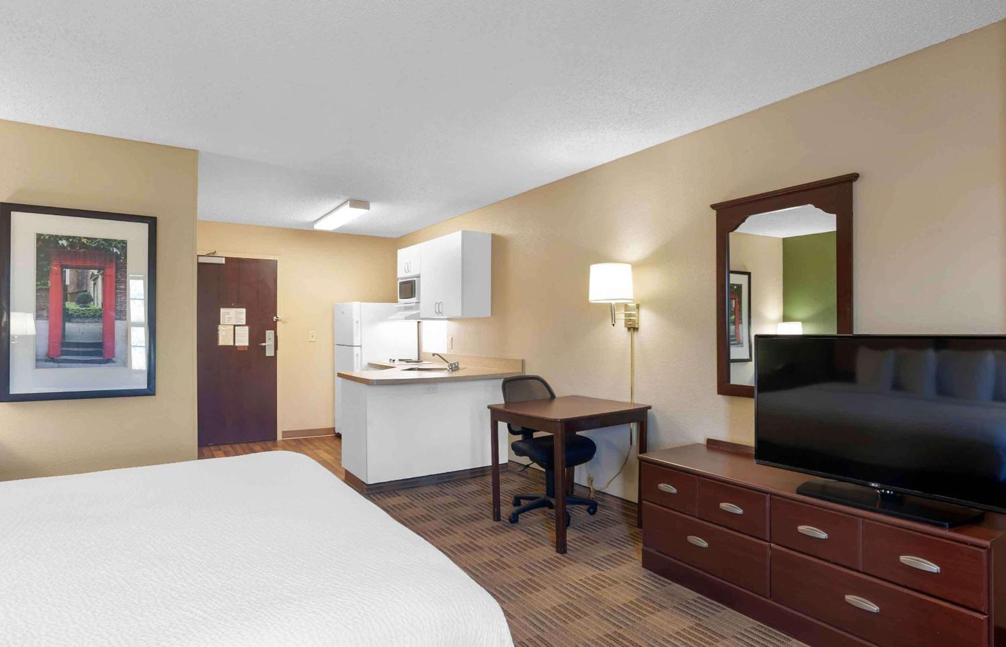 Extended Stay America Suites - Los Angeles - Glendale Bagian luar foto