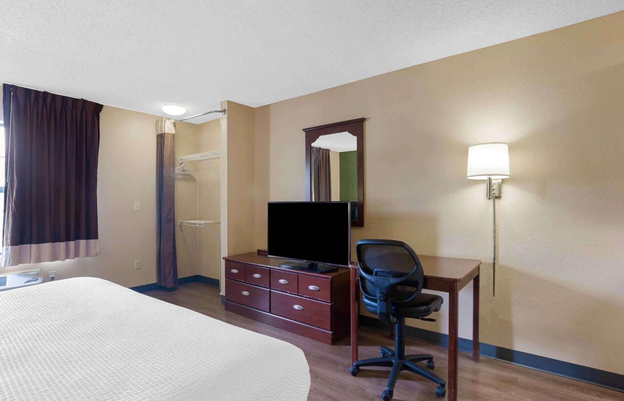 Extended Stay America Suites - Los Angeles - Glendale Bagian luar foto